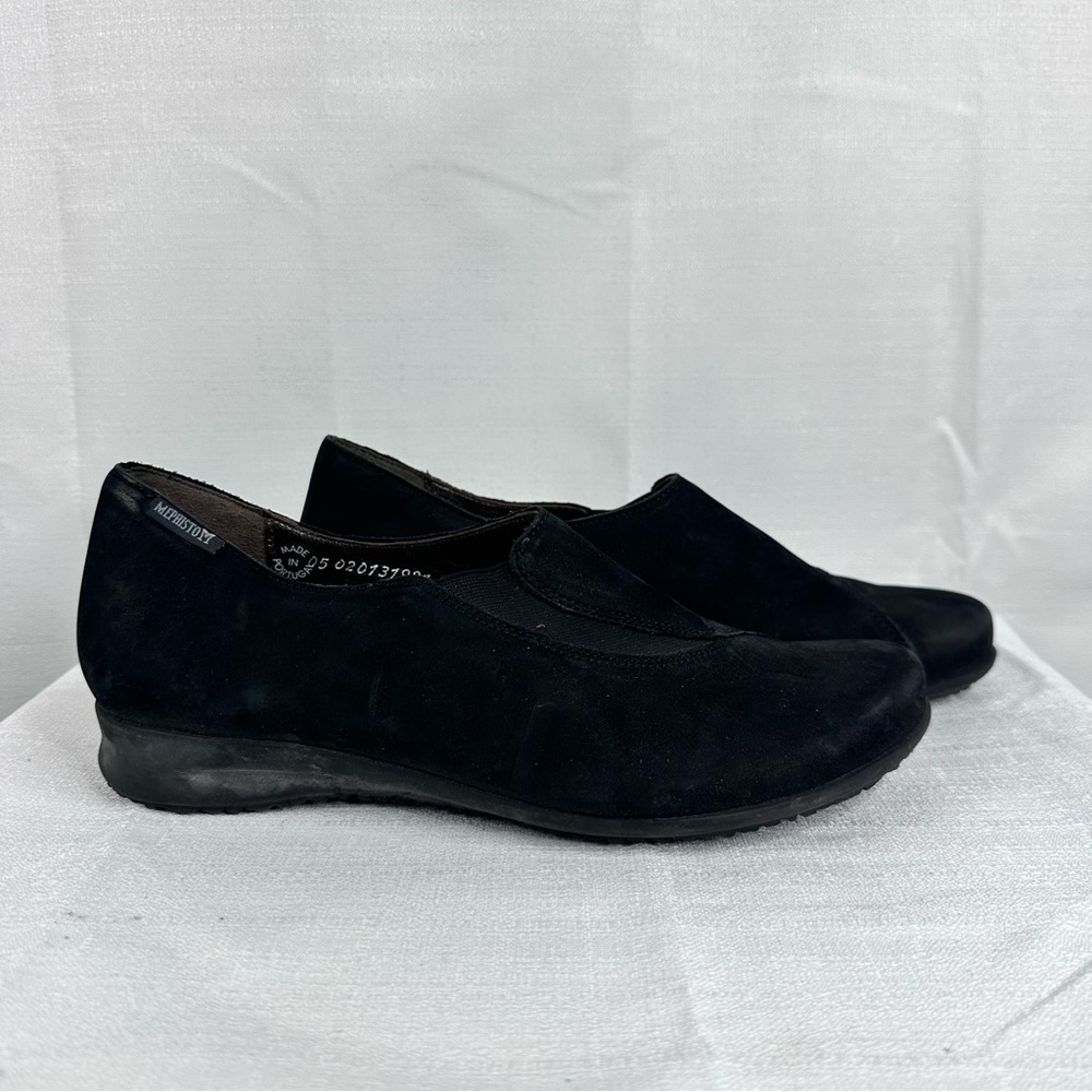Mephisto Figura suede leather slip on loafers flats neurtal minimalist comfort